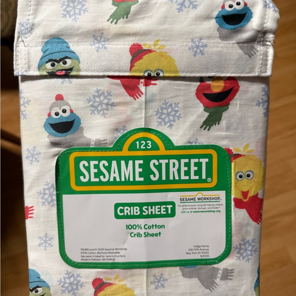 Sesame Street Christmas Crib Sheet